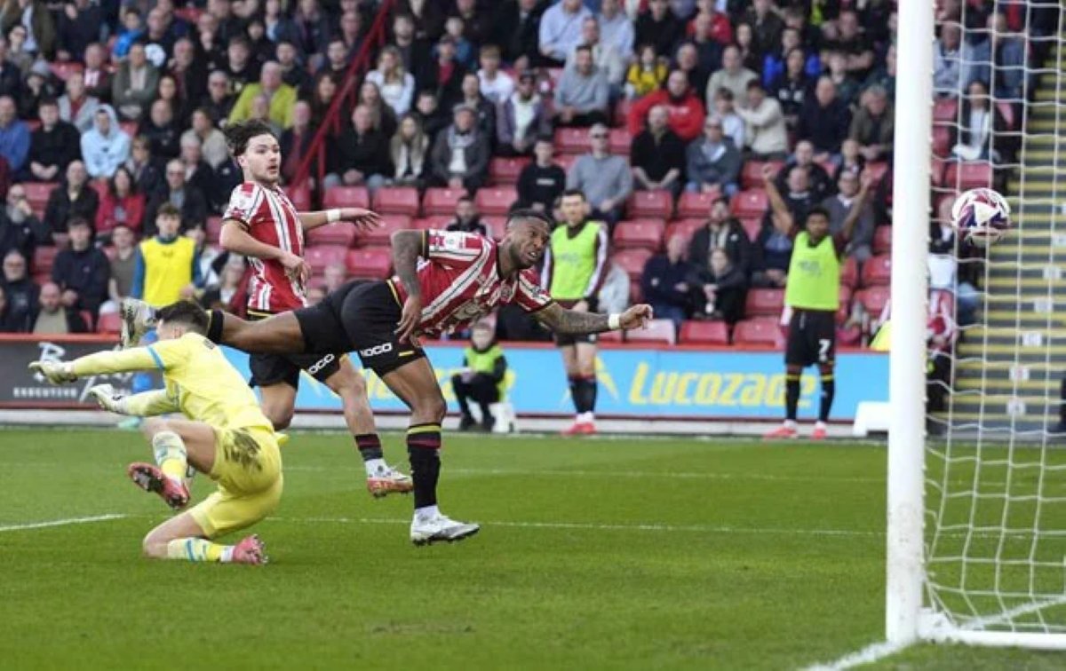 Sheffield United and Burnley Drop Points in Championship Promotion Race