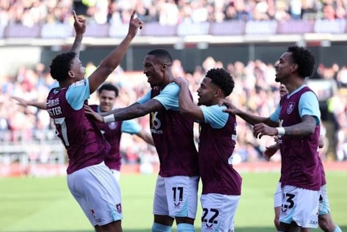 Sheffield United and Burnley Slip Up in Championship Promotion Race 1 Sheffield United and Burnley Slip Up in Championship Promotion Race Sheffield United and Burnley Slip Up in Championship Promotion Race