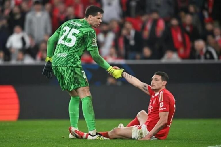 Szczesny Settled and Delivering for Barcelona as Benfica Visit