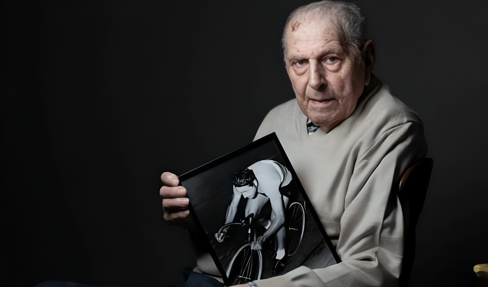 Death of the World’s Oldest Olympic Champion