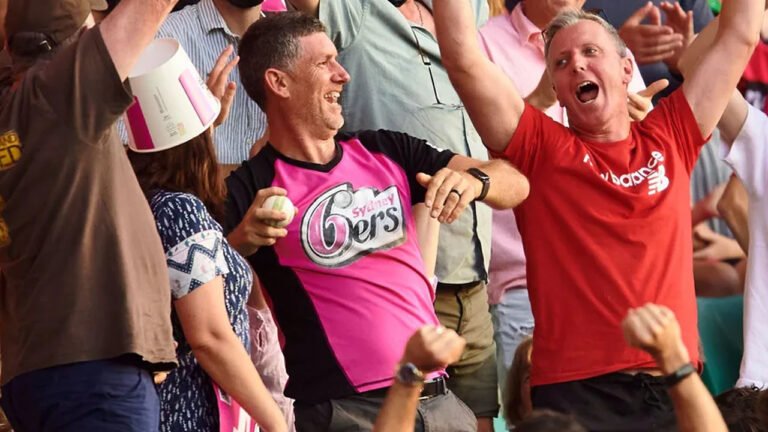In Big Bash Match, Fans Can Keep Balls They Catch in the Stands!