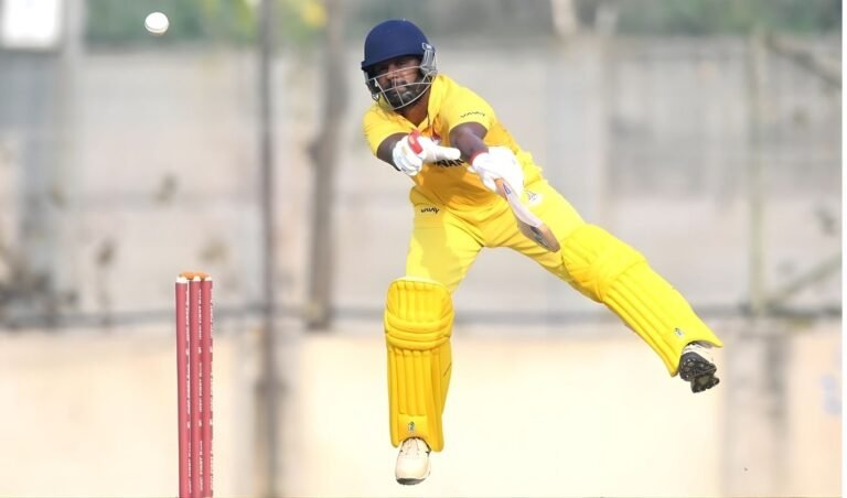 Swashbuckling Rajkumar Powers Tamil Nadu to Thrilling Victory Over Uttarakhand