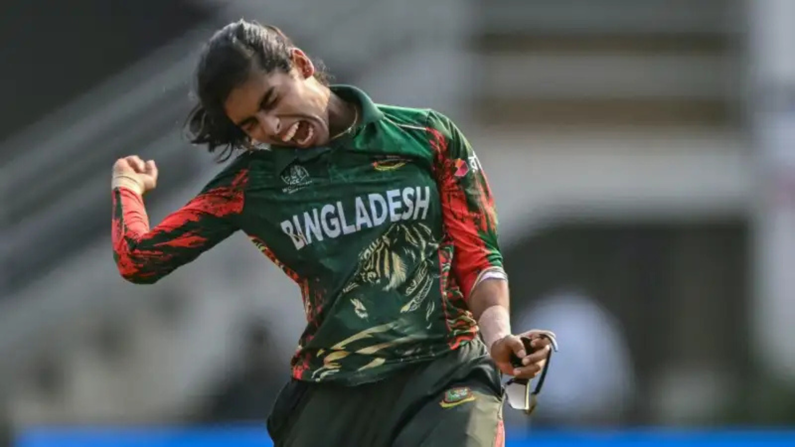 The ones who used to insult my father are now watching the game with him