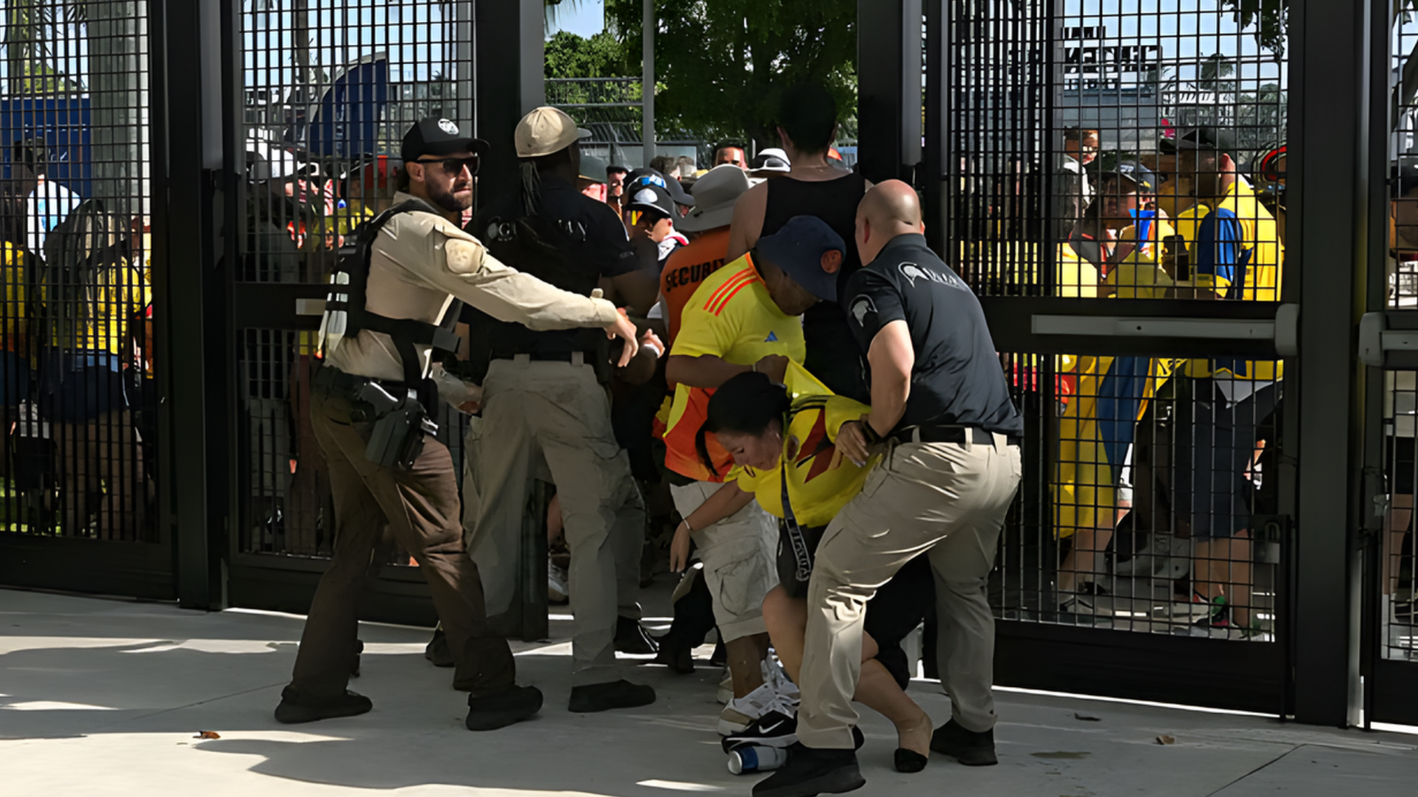 Copa América Final Chaos: $14 Million Settlement Reached 1 Copa América Final Chaos: $14 Million Settlement Reached স্টেডিয়ামে ঢোকার ধাক্কায় ফাইনাল শুরু দেরিতে Copa América Final Chaos: $14 Million Settlement Reached