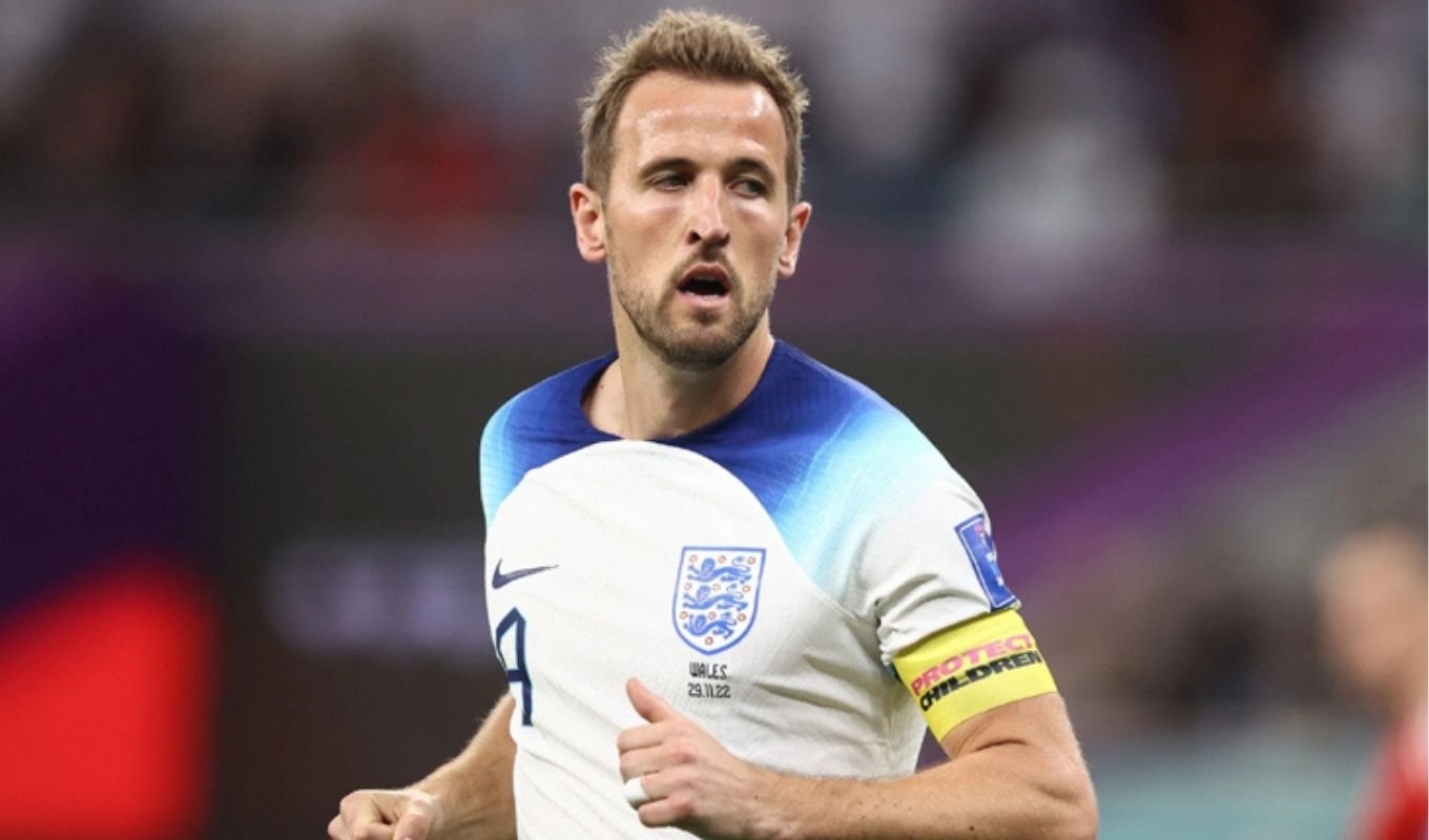 ‘Scoring 100 Goals Won’t Be Enough – Kane Says Trophies Are Essential for Ballon d’Or’