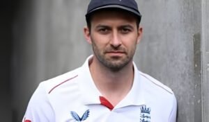 Mark Wood’s Ashes Future in Doubt as Knee Injury Sparks Selection Crisis