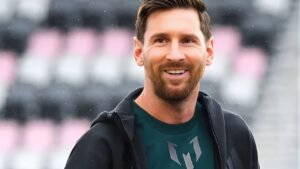 Photograph with Messi in Hyderabad Costs Nearly Ten Lakh Rupees Photograph with Messi in Hyderabad Costs Nearly Ten Lakh Rupees