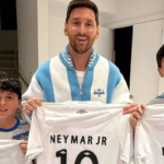 Neymars Thoughtful Gift for Messi and His Sons Celebrates Footballing Legacy and Friendship Neymar’s Thoughtful Gesture: Special Jerseys for Messi and His Sons