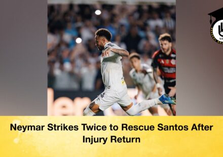 Neymar Strikes Twice to Rescue Santos After Injury Return